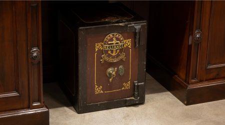 lot 366 john tann safe slider lot 366 john tann safe slider