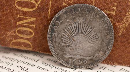 These medals may have been given to adherants to James II and his son who visited the exiled court in France. These medals may have been given to adherants to James II and his son who visited the exiled court in France.