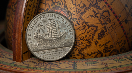 1848 The Chinese Junk Keying white metal medal by Thomas Halliday (BHM 2318), with some original lustre and small encrustations to the text side. 1848 The Chinese Junk Keying white metal medal by Thomas Halliday (BHM 2318), with some original lustre and small encrustations to the text side.